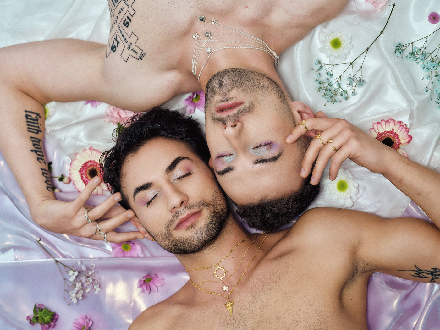 Venti Lyre Ring with Topaz