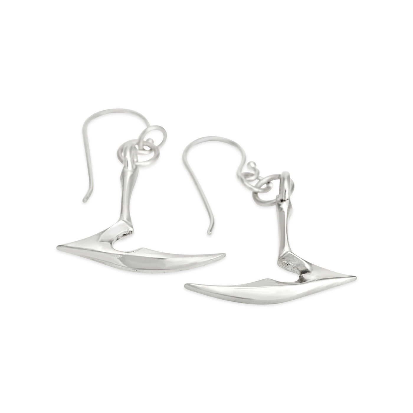 Akali Dangle Earrings